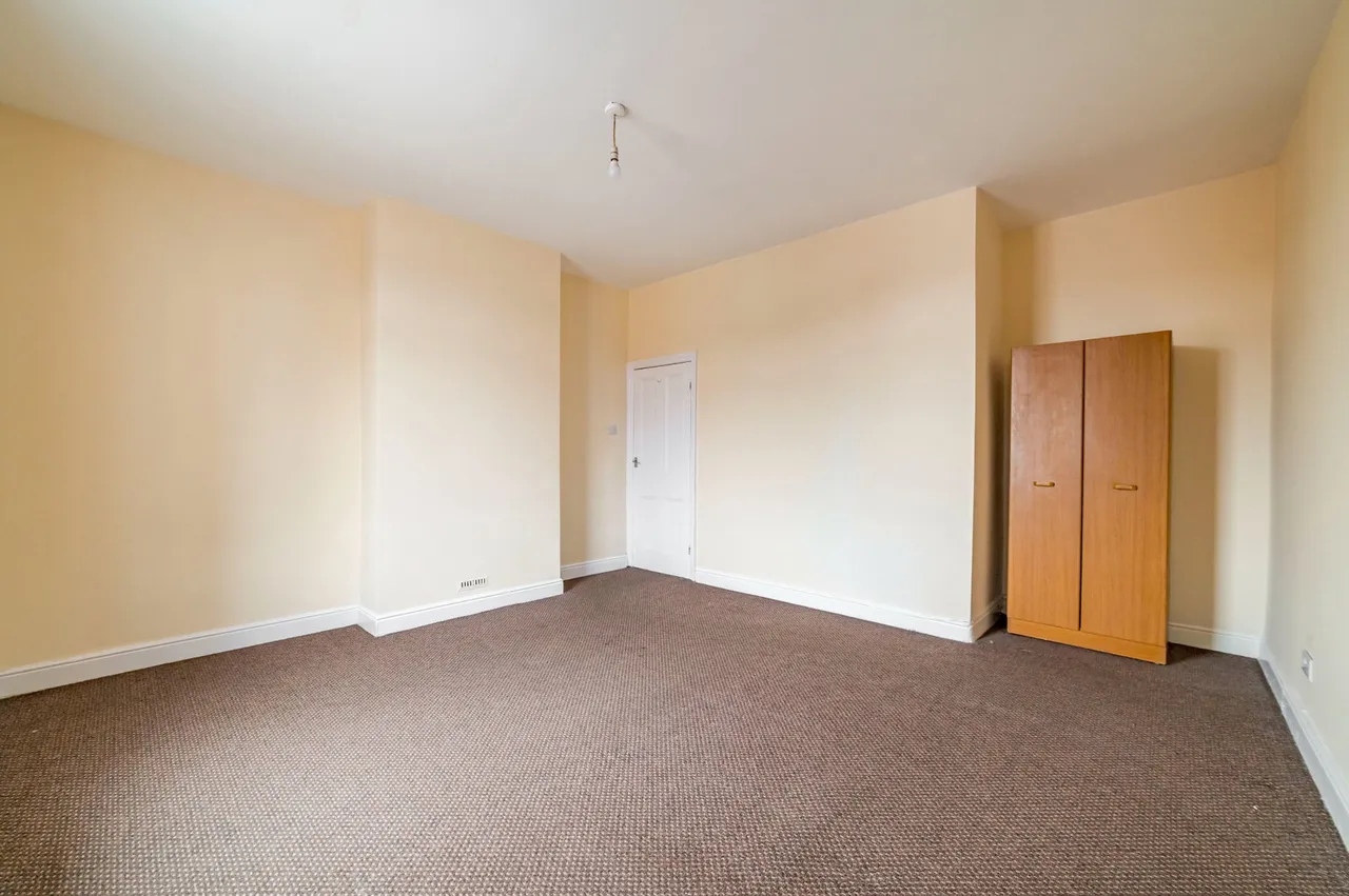 Rochdale Road, Heywood, photo 11