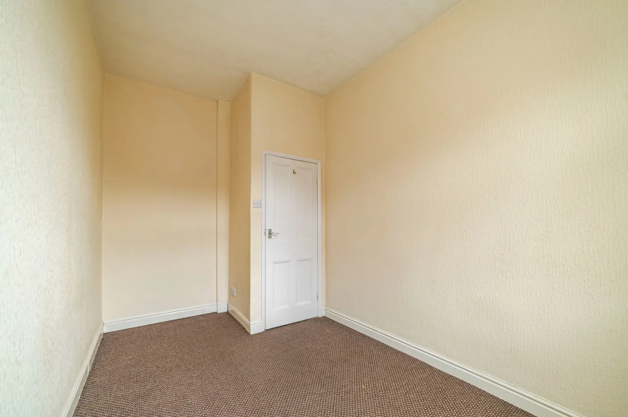 Rochdale Road, Heywood, photo 14