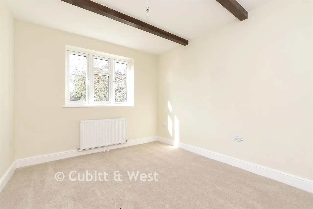 High Street, Edenbridge, TN8, photo 11