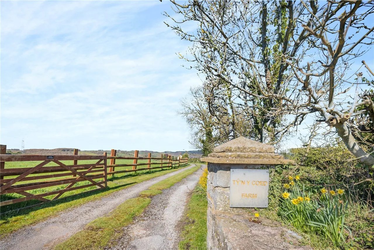 Treuddyn, Mold, CH7, photo 44
