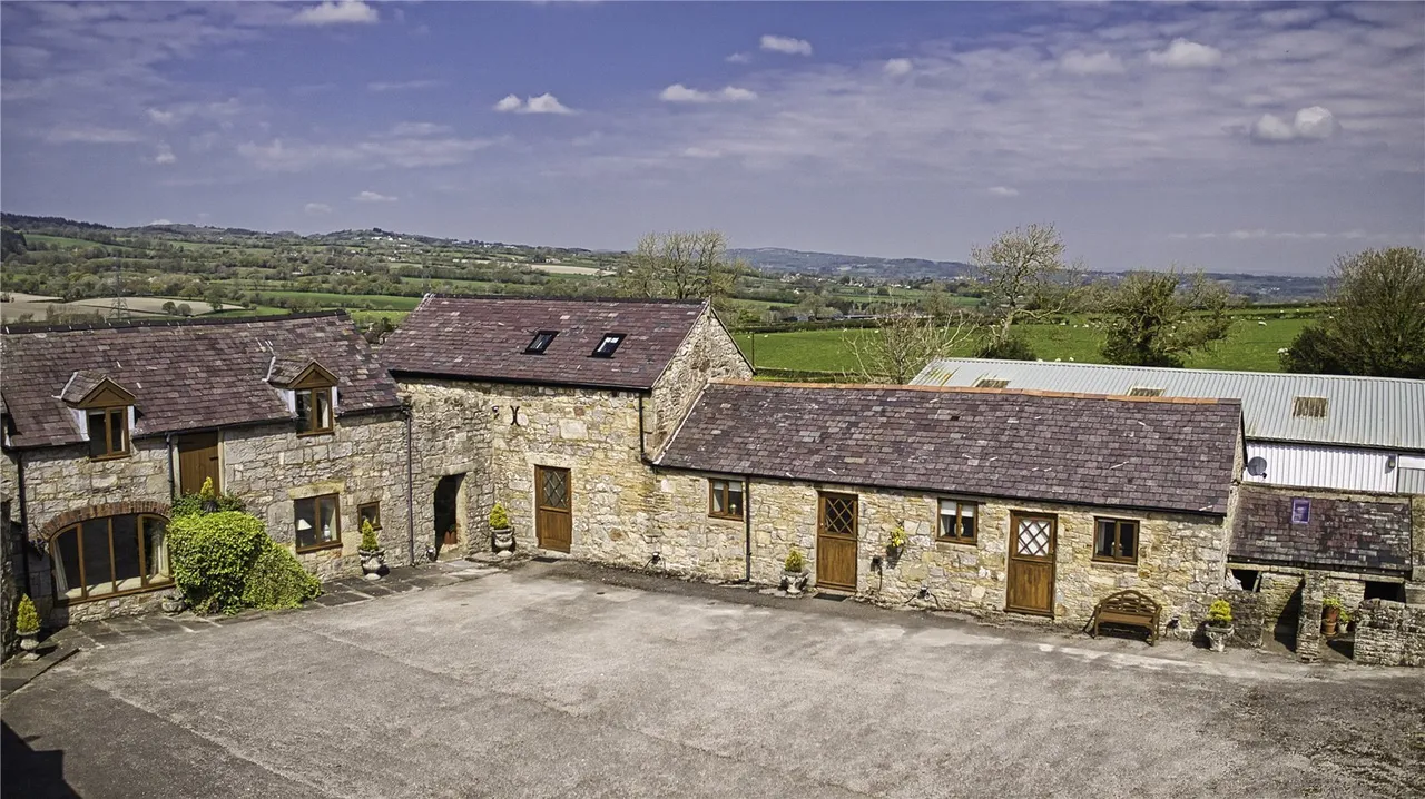 Treuddyn, Mold, CH7, photo 32