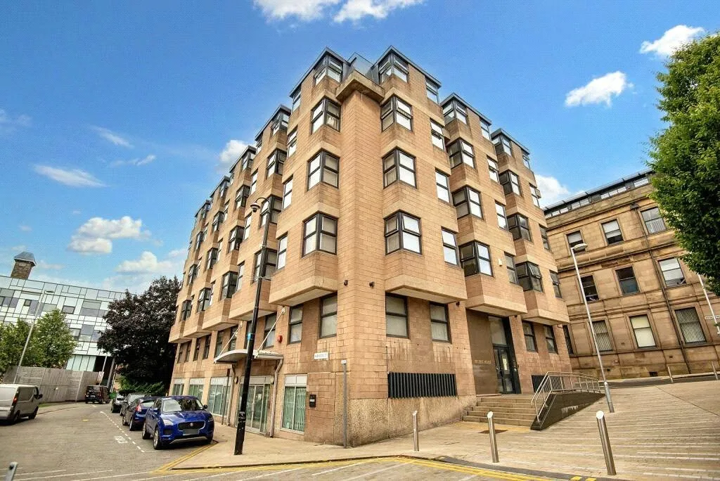 1 bed flat for sale — Regent Street, Barnsley, S70 2AT