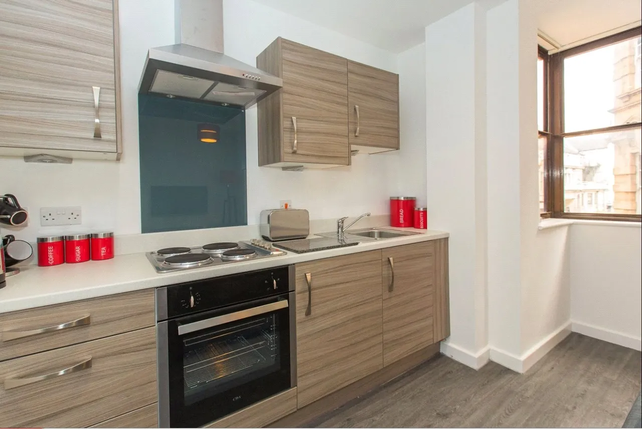 Regent Street, Barnsley, S70 2AT, photo 2