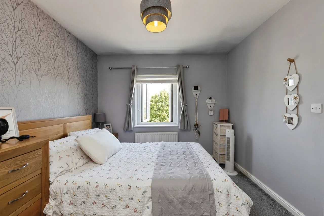 Harrolds Close, Dursley, GL11, photo 8