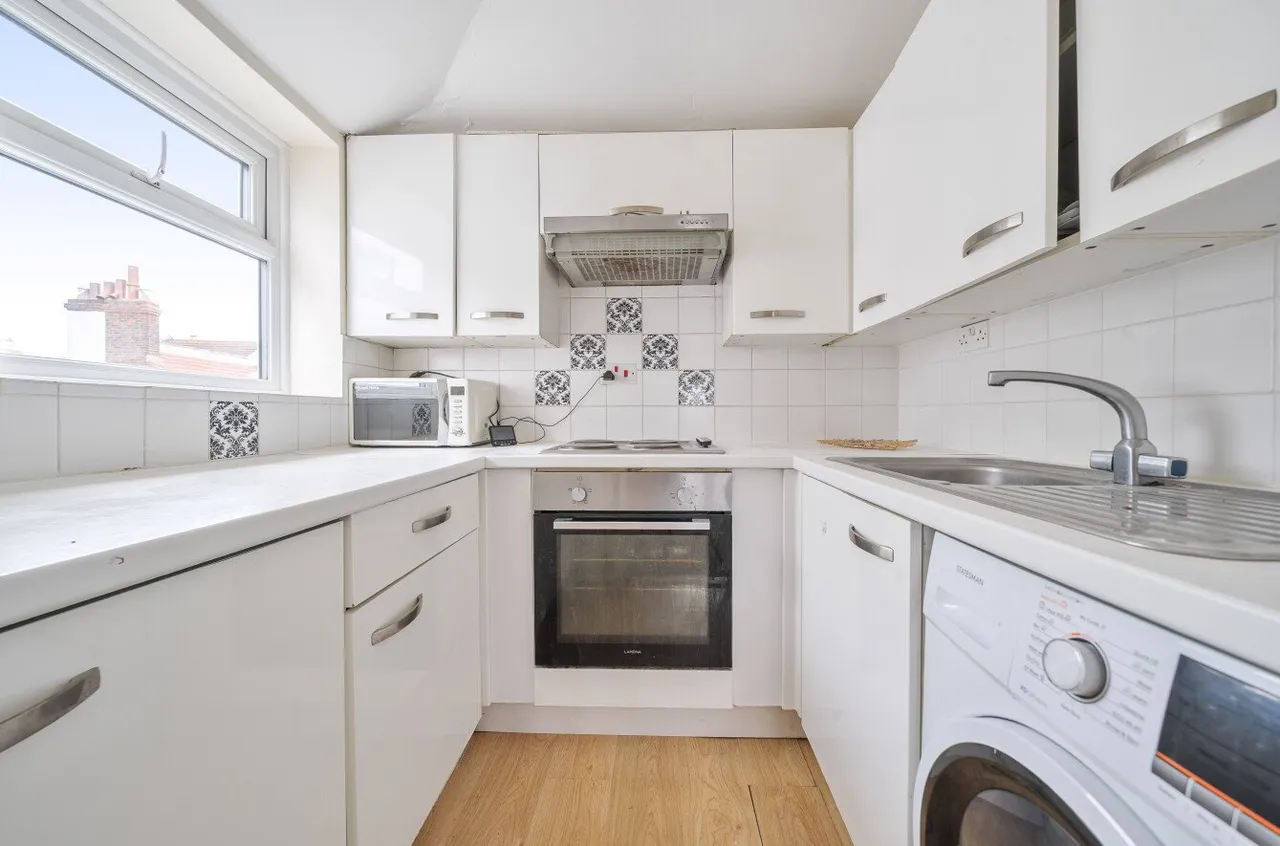 Clarendon Road, Southsea, PO5, photo 2