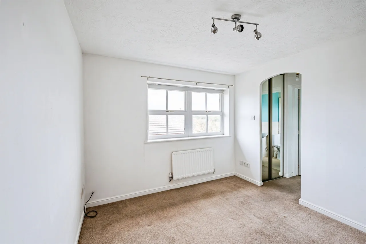 Beechfield Close, Stone Cross, BN24, photo 14