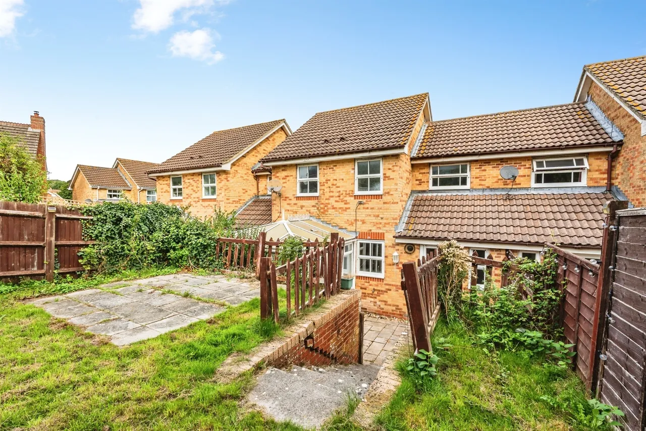 Beechfield Close, Stone Cross, BN24, photo 19