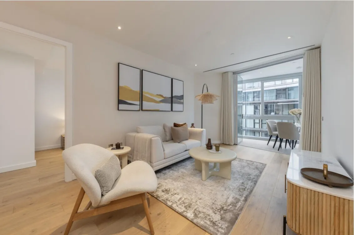 2 bed flat to rent — Wilshire House, London, SW11