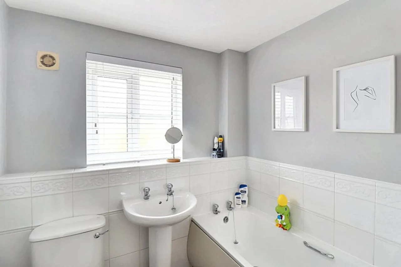 Thrush Way, Winsford, photo 27