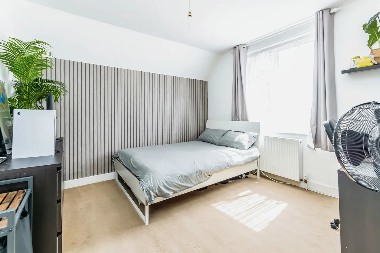 Croydon Road, Caterham, Surrey, CR3, photo 8