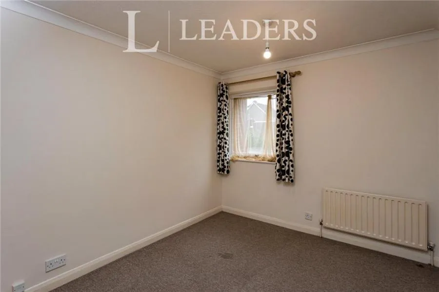 Franklynn Road, Haywards Heath, RH16, photo 9