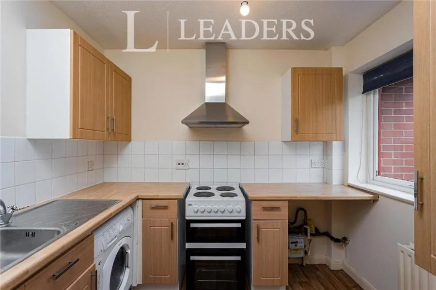 Franklynn Road, Haywards Heath, RH16, photo 8