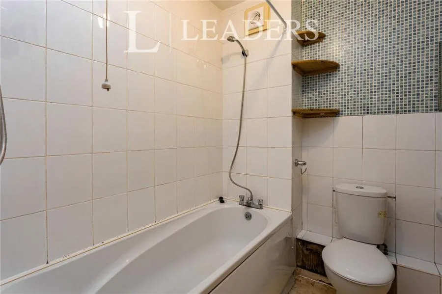 Franklynn Road, Haywards Heath, RH16, photo 4