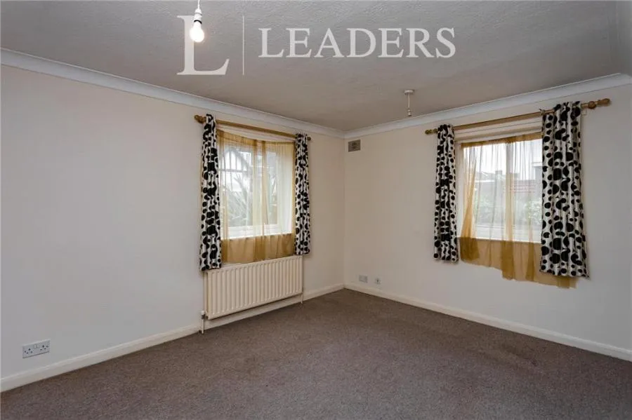 Franklynn Road, Haywards Heath, RH16, photo 6