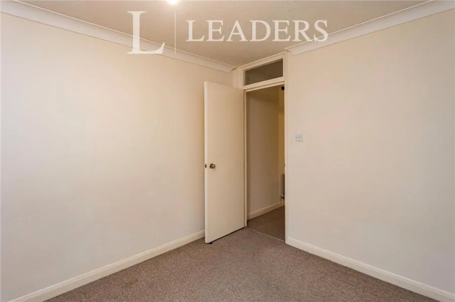 Franklynn Road, Haywards Heath, RH16, photo 10