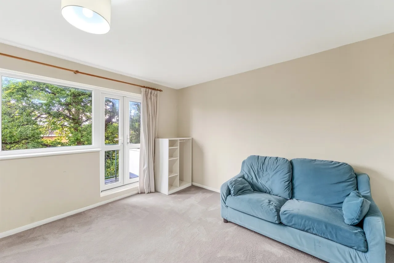 Smithwood Close, London, photo 11
