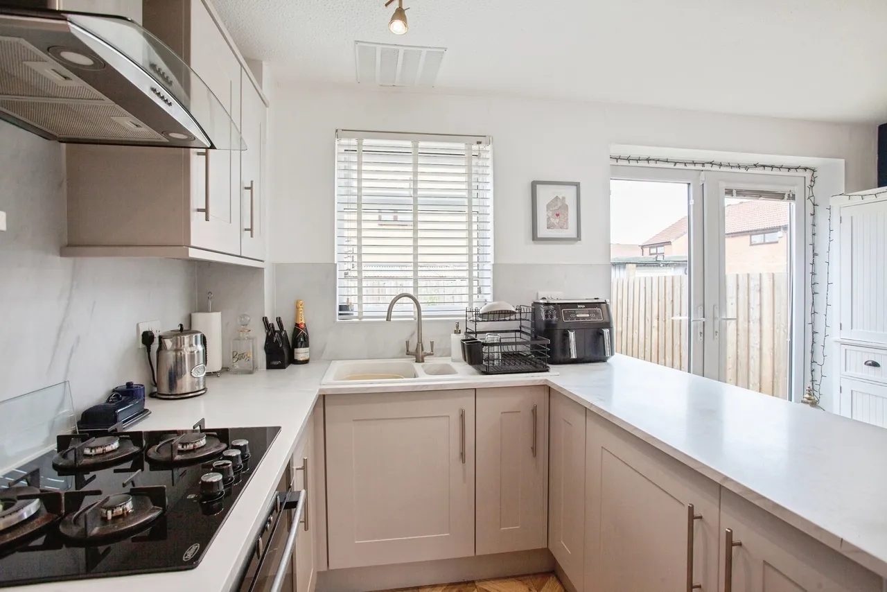 Crestwood Court, SHEFFIELD, South Yorkshire, S5, photo 7