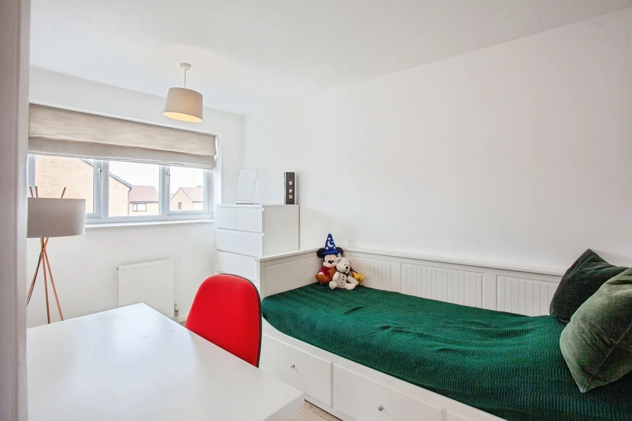 Crestwood Court, SHEFFIELD, South Yorkshire, S5, photo 11