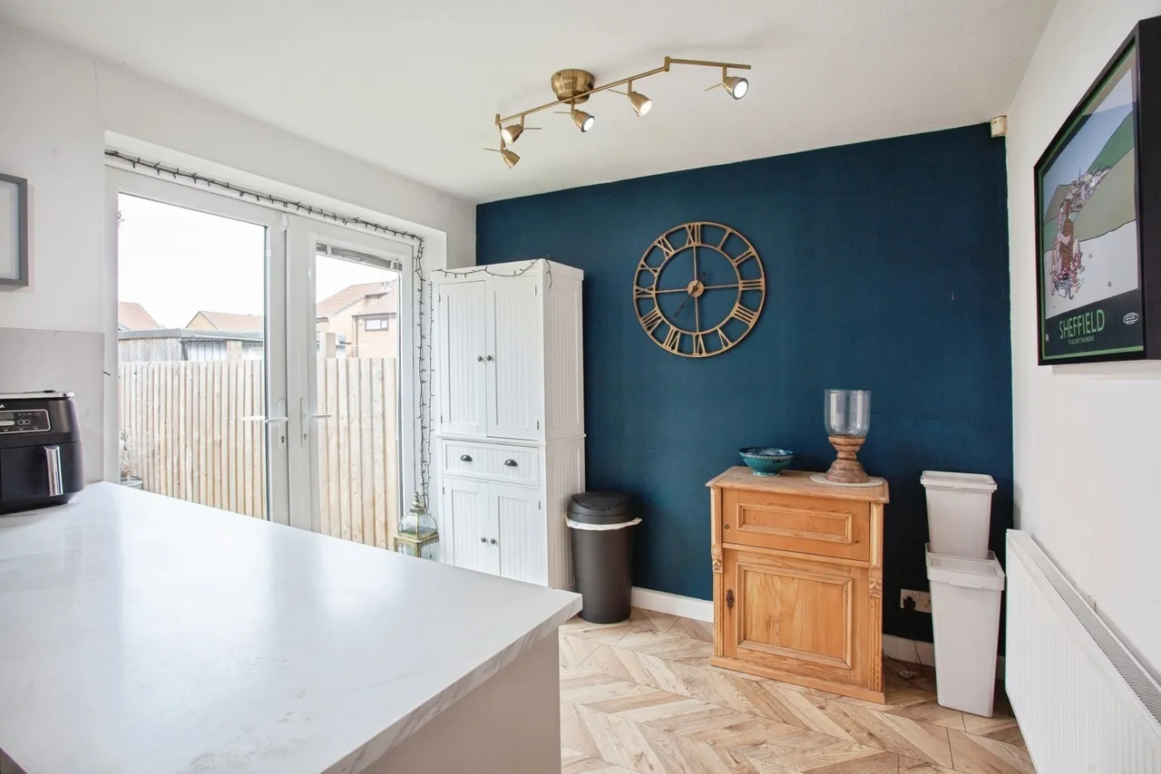 Crestwood Court, SHEFFIELD, South Yorkshire, S5, photo 8