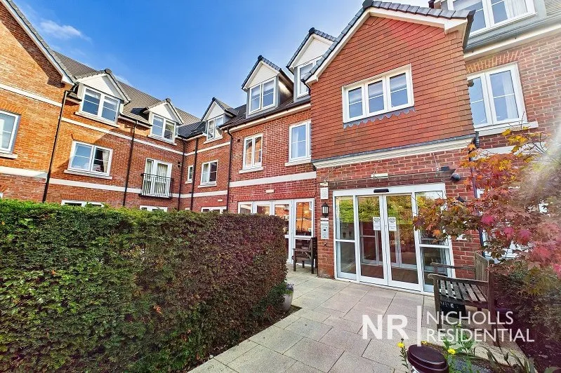Leatherhead Road, Ashtead, KT21, photo 11