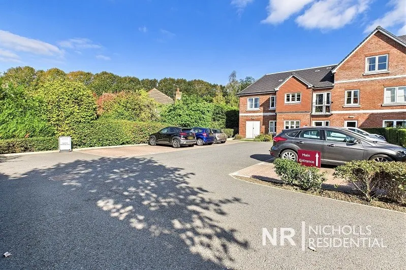 Leatherhead Road, Ashtead, KT21, photo 10