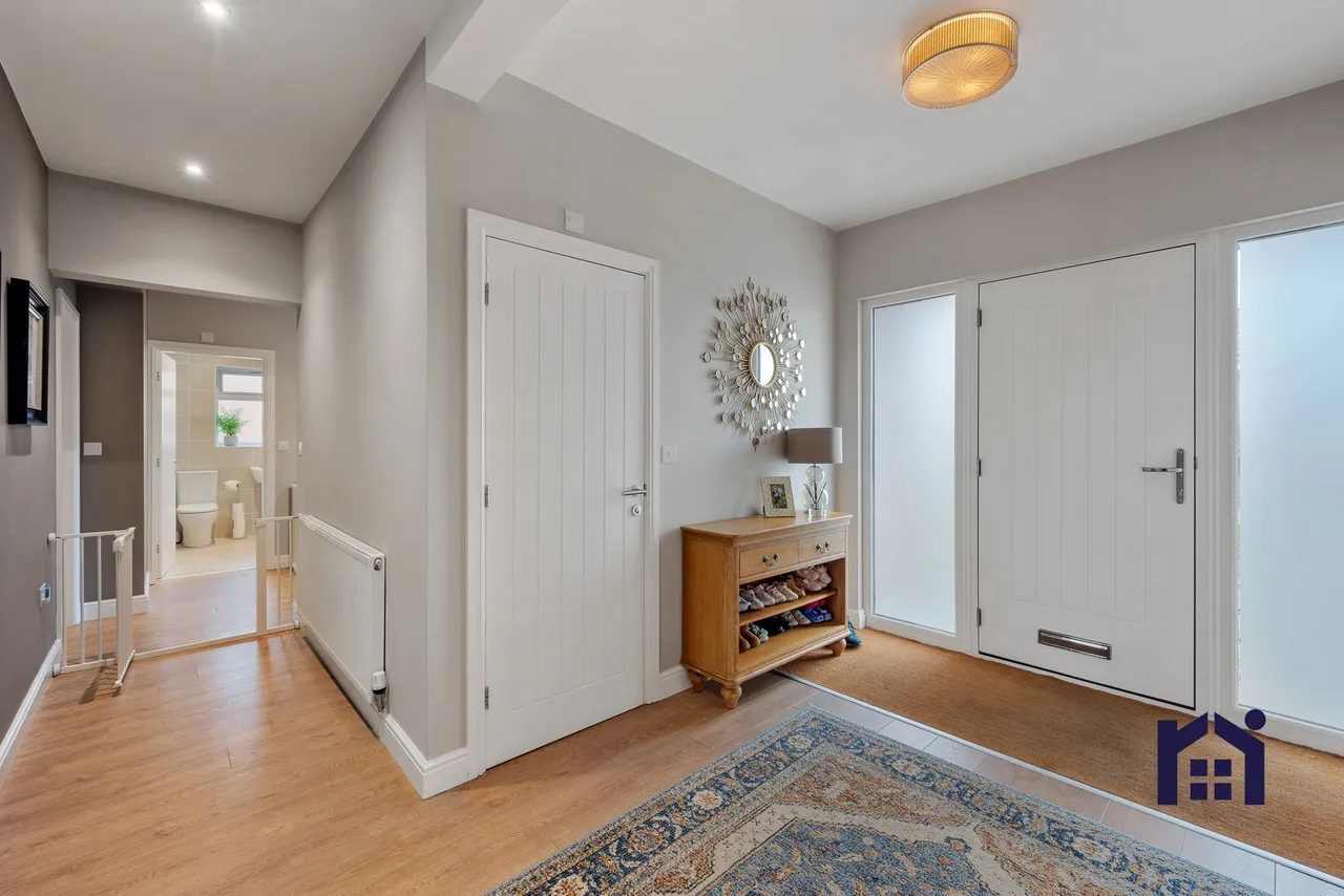 Meadowbank Woodhart Lane, Eccleston, Chorley, PR7 5TB, photo 6