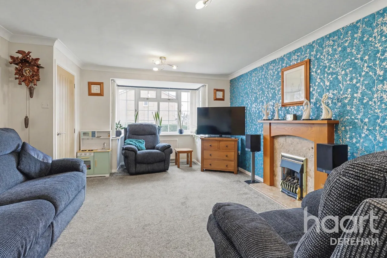 Primrose Close, Dereham, NR19, photo 5