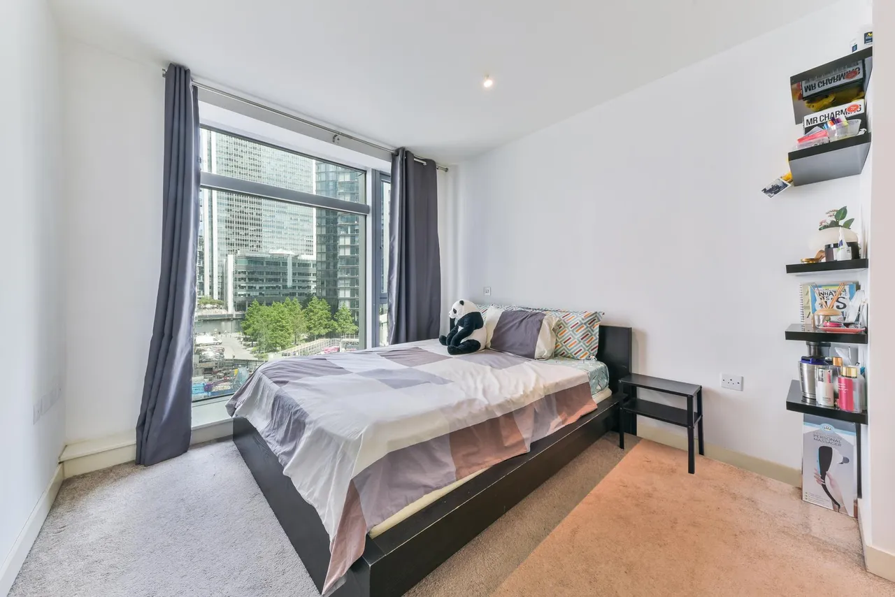 Pan Peninsula, West Tower, E14, photo 6
