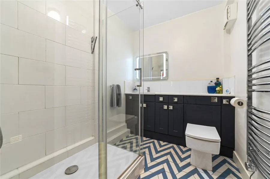 House Under Offer with 4 bedrooms in Old Harlow, CM17, photo 23