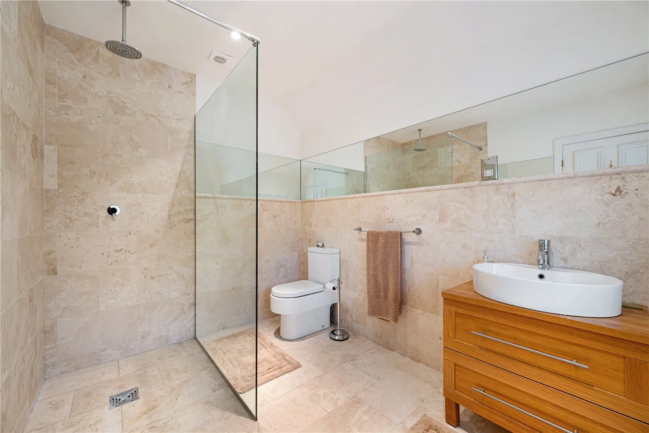 Sicklinghall Road, Wetherby, LS22, photo 15