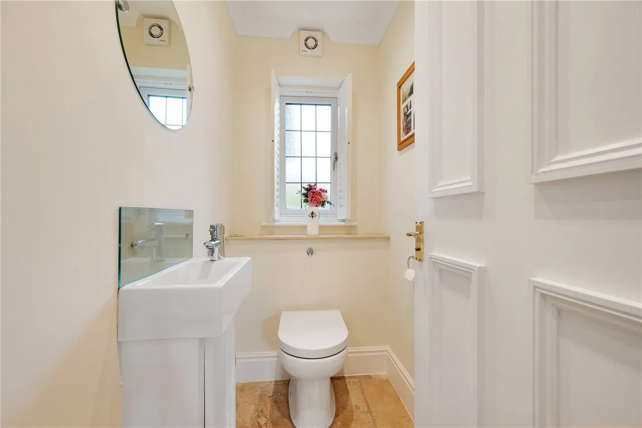 Sicklinghall Road, Wetherby, LS22, photo 10