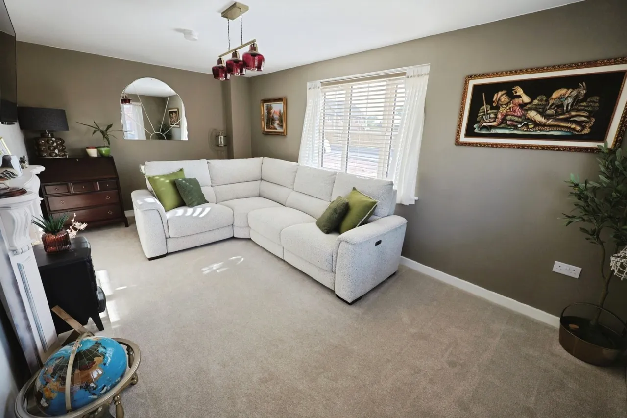 Crown Road, Willington, DL15, photo 2