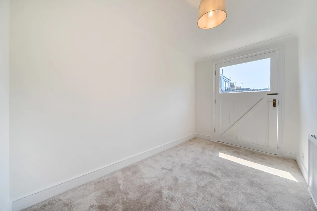 Calvert Road, London, SE10, photo 11
