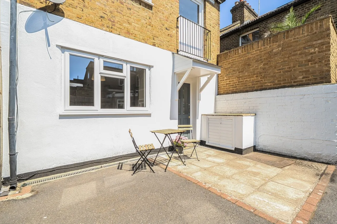 Calvert Road, London, SE10, photo 15