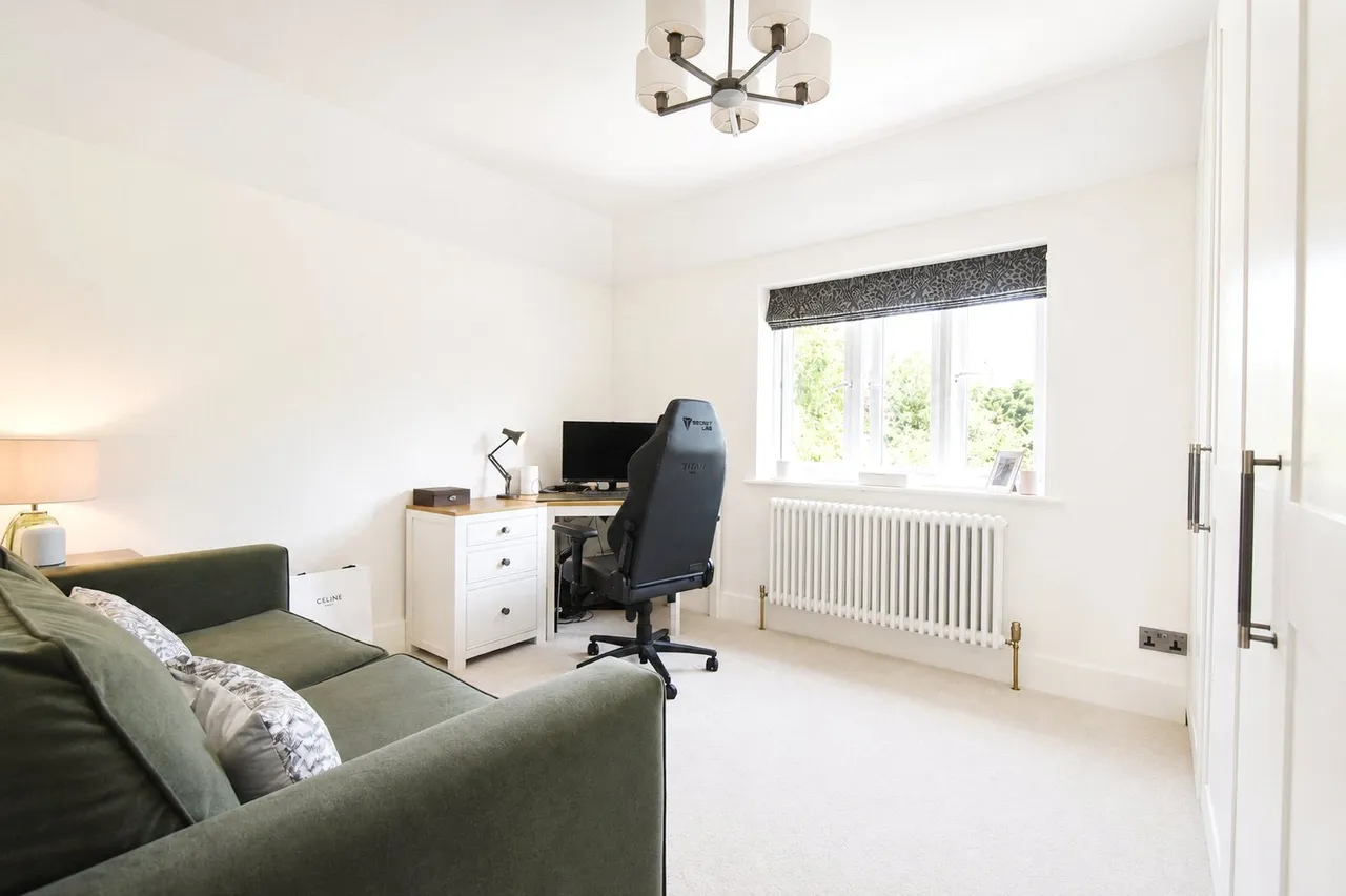Church Path, Hook, Hampshire, RG27 9LY, photo 11