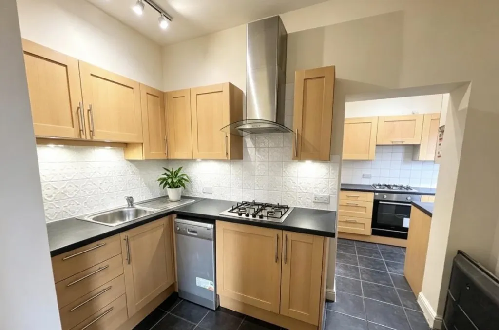 Kippax Street, Manchester, M14, photo 5