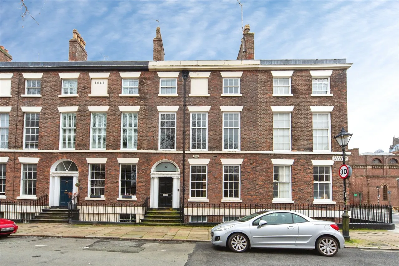 5 bed property for sale, Falkner Street, Liverpool, L8