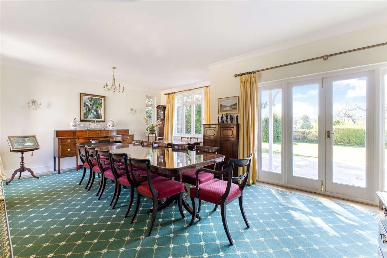 Donkey Lane, Bourne End, Buckinghamshire, SL8 5RR, photo 9