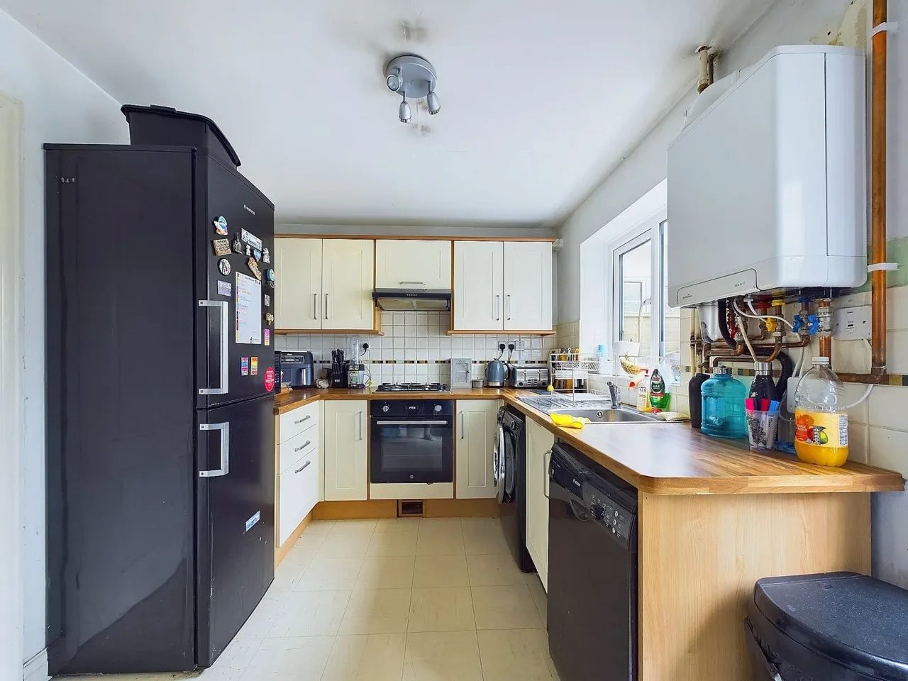 Dunsford Close, SN1, photo 2