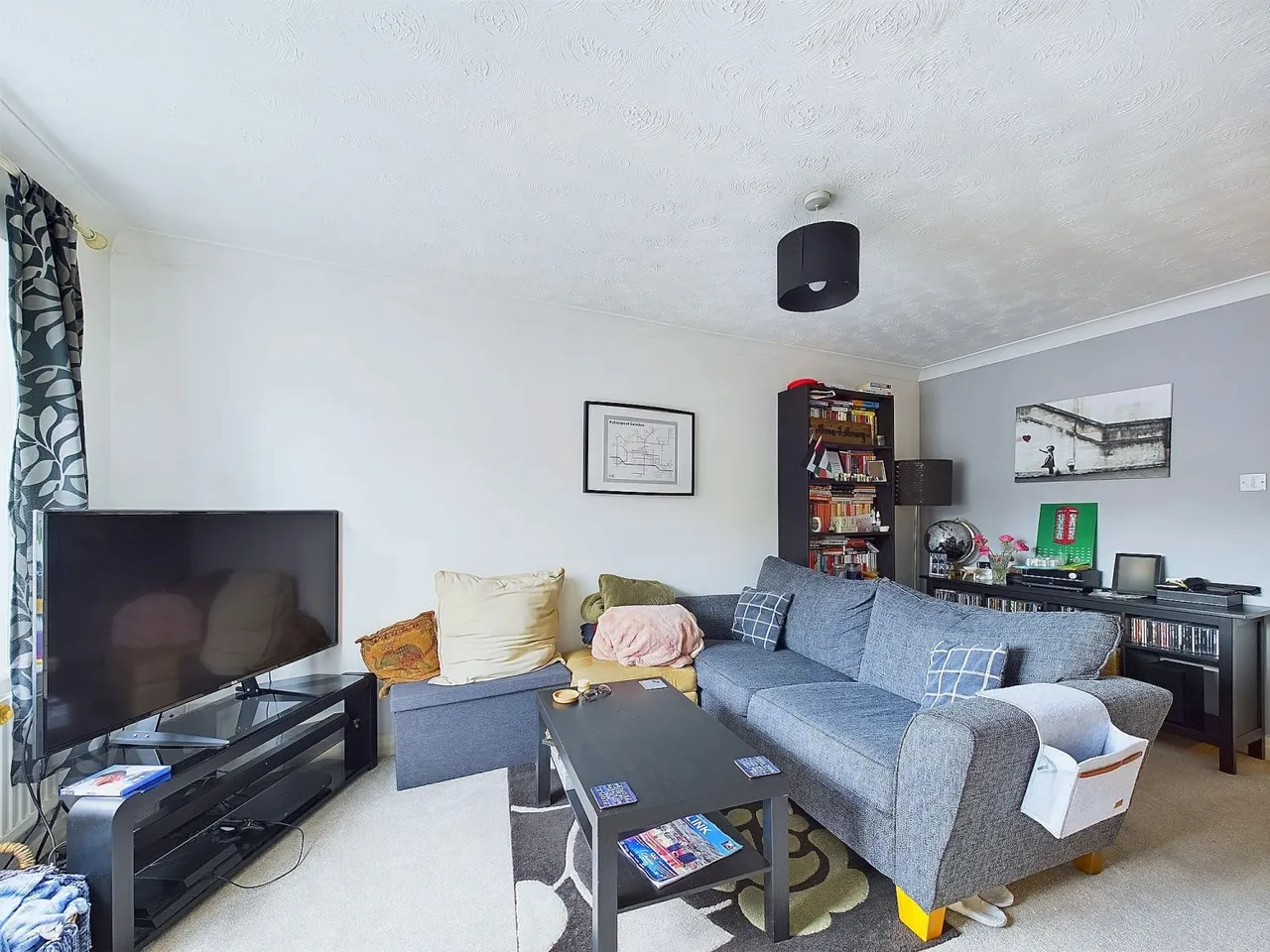 Dunsford Close, SN1, photo 5