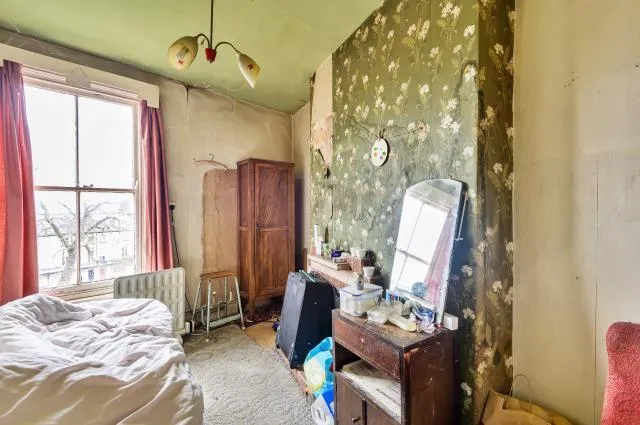 Park Crescent, Llandrindod Wells, LD1, photo 7