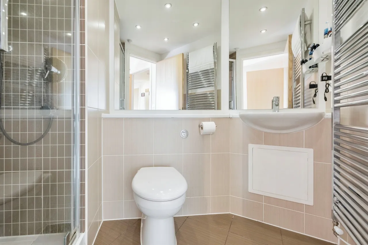 Water Lane, Watford, WD17, photo 8