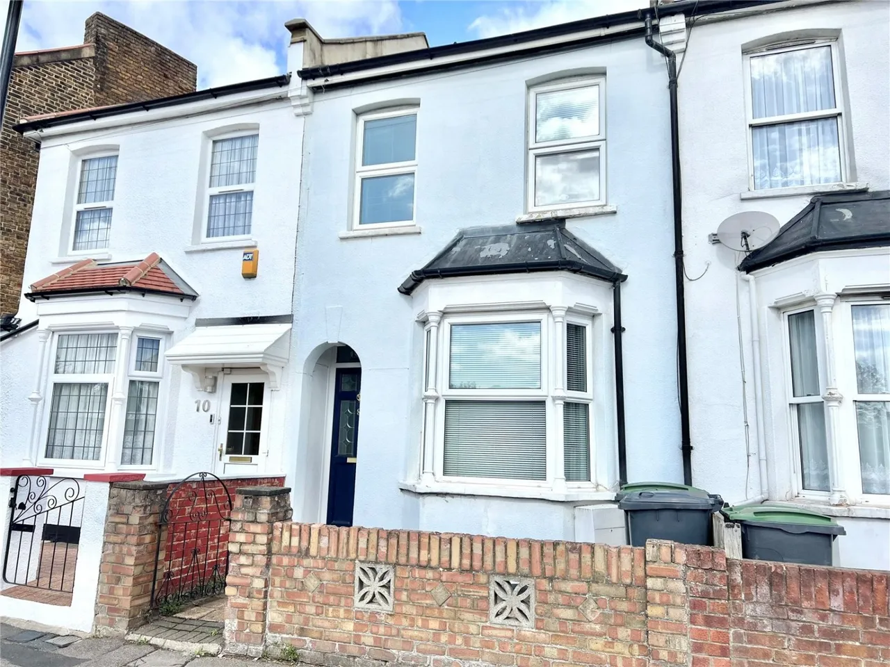3 bed house for sale, Palace Road, London, N11