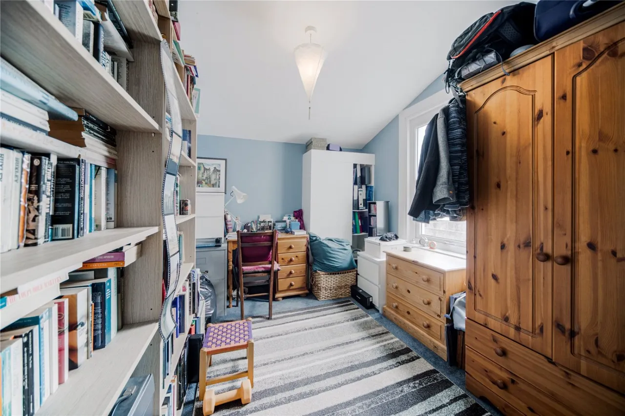 Palace Road, London, N11, photo 12