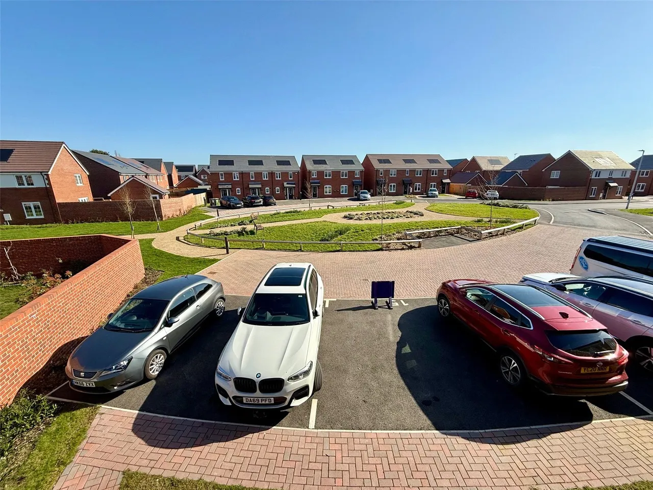 Stonecrop Crescent, Stourport-on-Severn, Worcestershire, DY13 8EN, photo 11