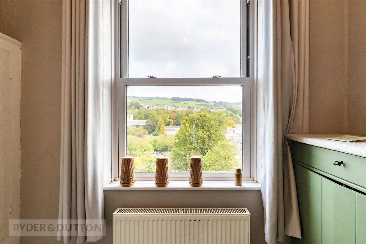 Manchester Road, Slaithwaite, HD7, photo 13