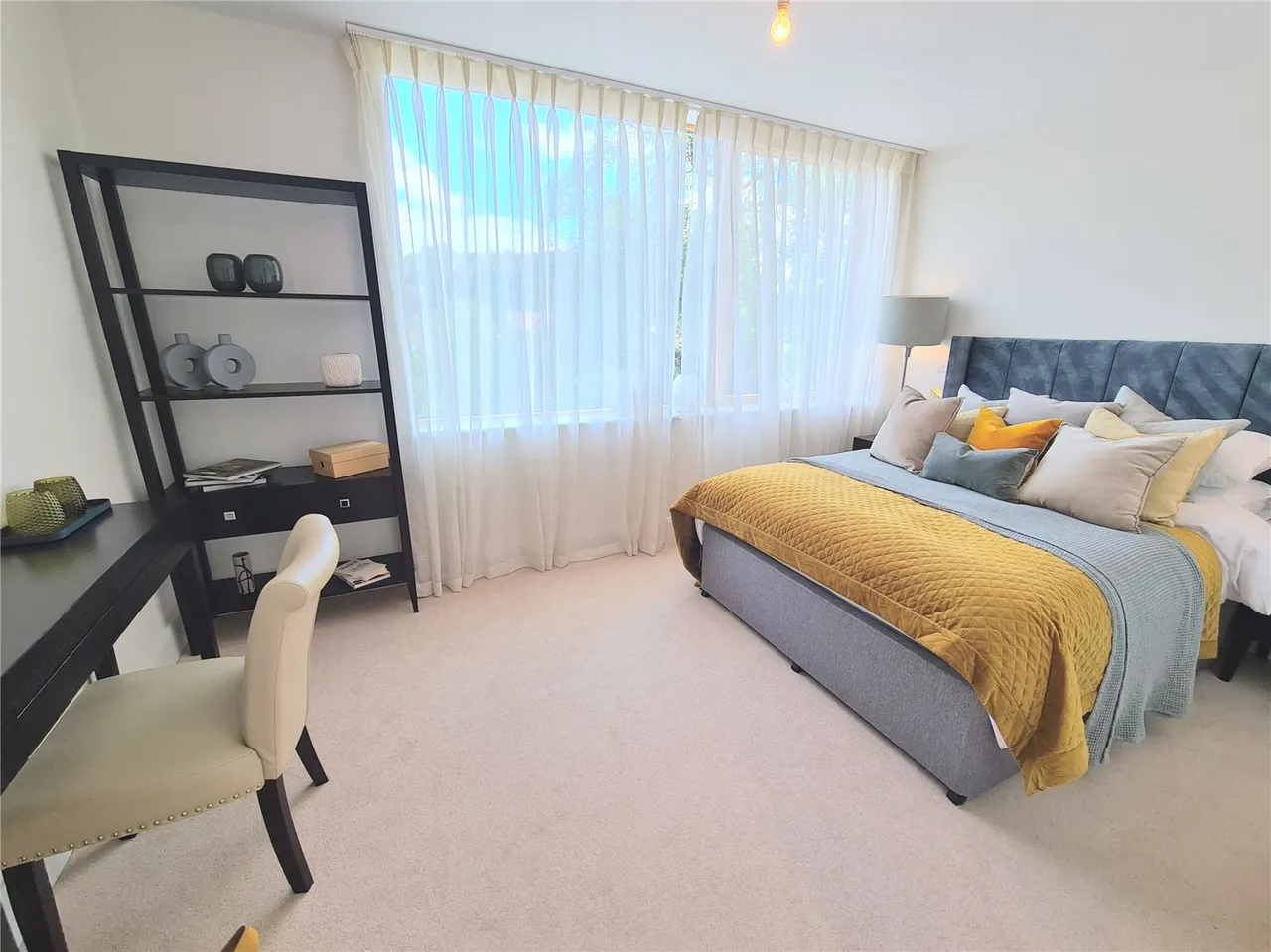 Brighton Road, Purley, CR8, photo 8