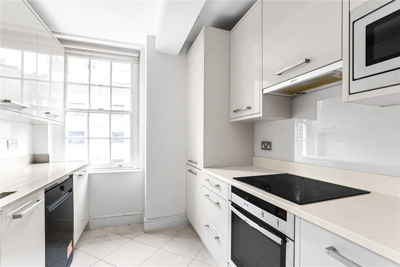 1 bed flat for sale, Edgware Road, London, W2