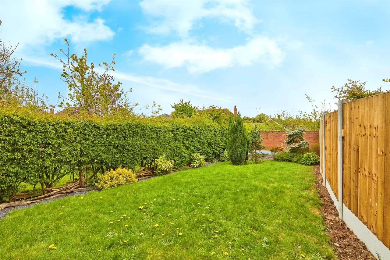 Wentworth Drive, Stretton, DE13, photo 15