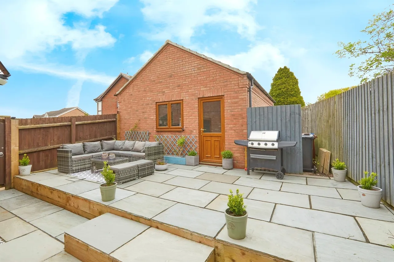 Wentworth Drive, Stretton, DE13, photo 13
